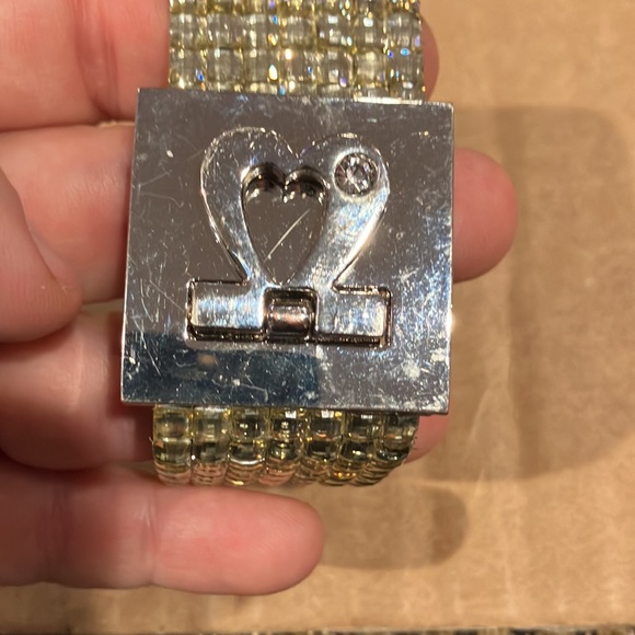 3/$20 Rhinestone heart clasp bracelet - Picture 3 of 15